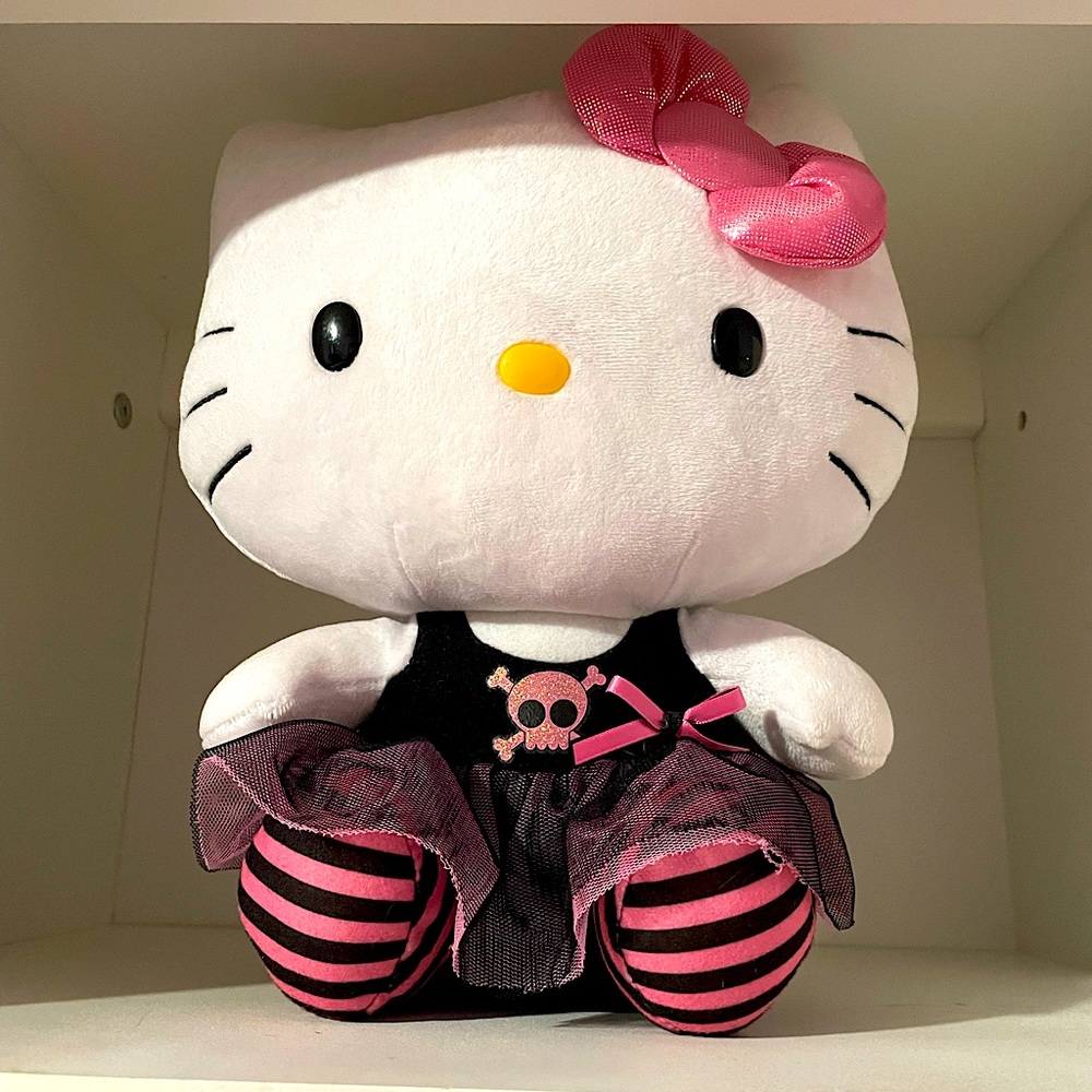 Hello Kitty Plush!